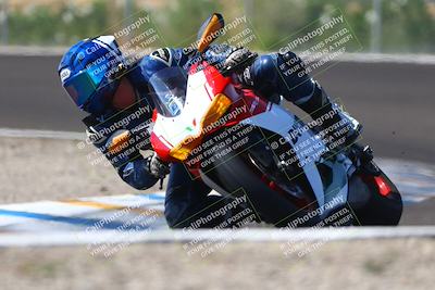 media/Sep-20-2025-TrackDaz (Sat) [[27f0cde673]]/B Group/220pm (Turn 9)/